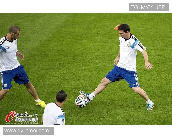 阿根廷与波黑激战结果揭晓球迷热议精彩瞬间与关键时刻